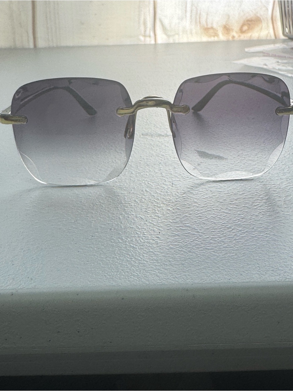 Gradient Rimless Sunglasses (Pick1) - Picture 8 of 9